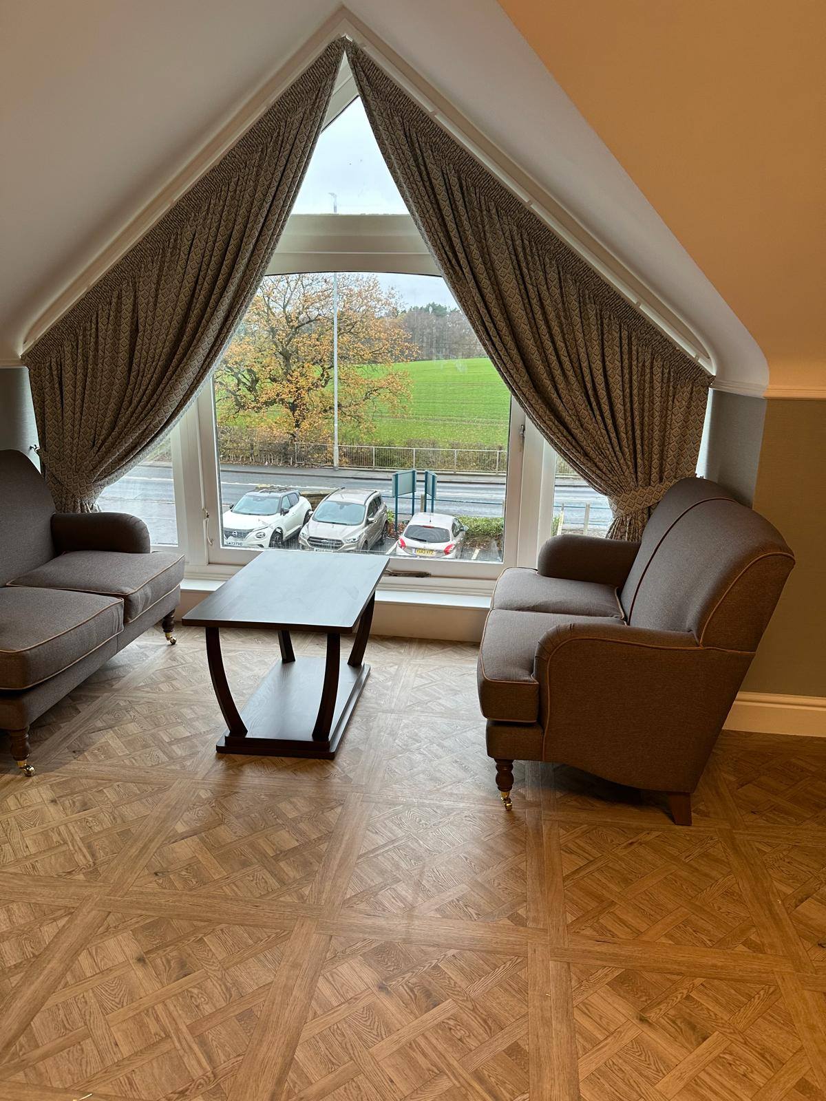 Newly refurbished Meadowbrook lounge with comfortable seating