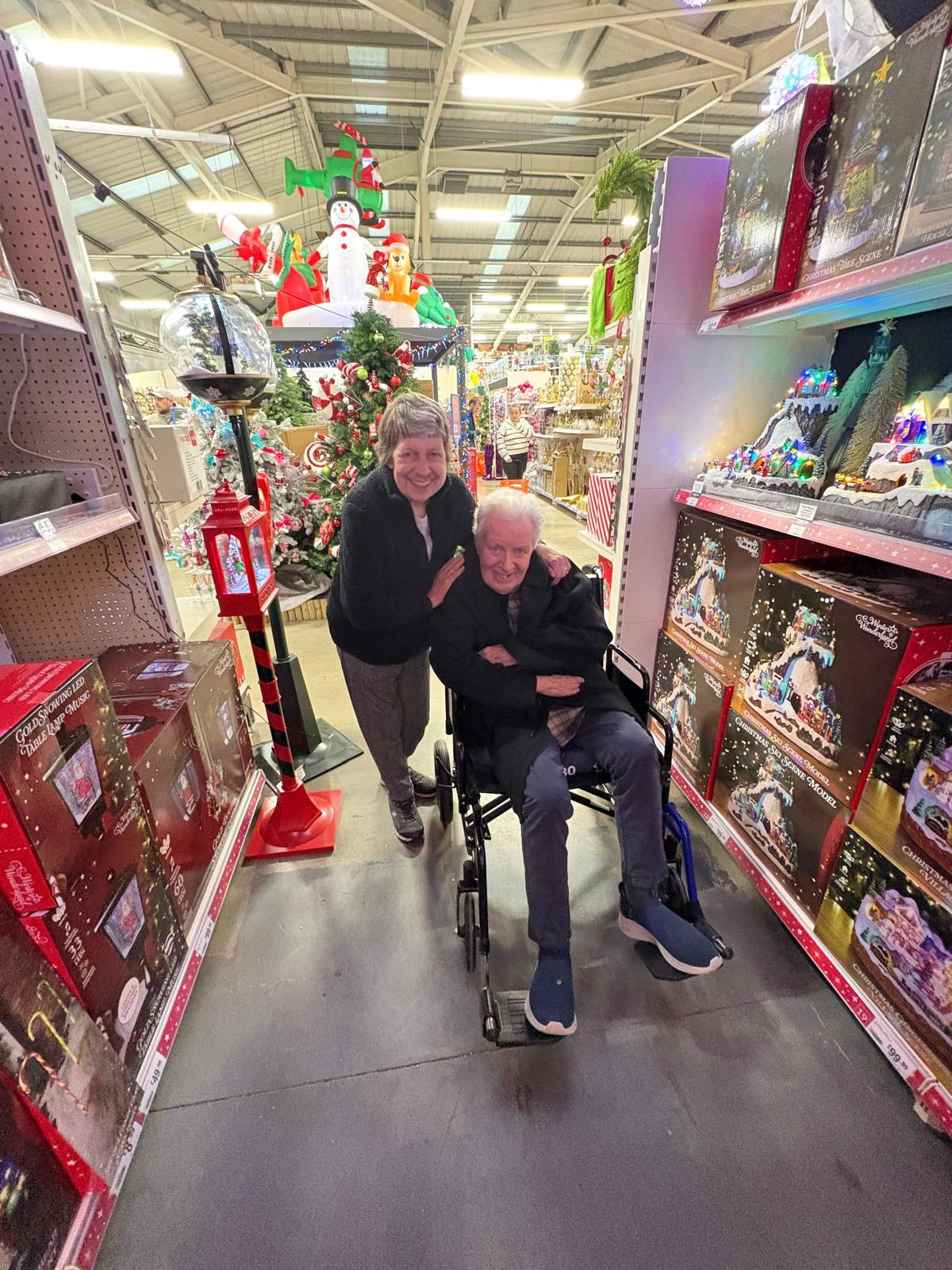 Twelve Trees care home residents on Christmas shopping outing in Sheffield