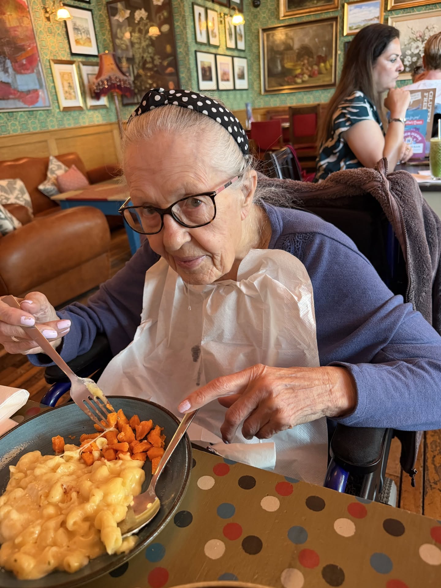 Meadowbrook residents enjoying lunch at the Caballero Lounge